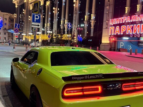2019 Dodge Challenger III Рестайлинг 2, зелёный, 5000000 рублей - вид 21
