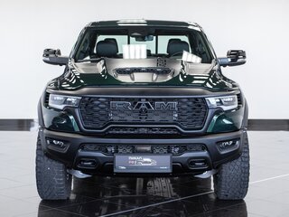 2026 Ram 1500 RHO V Рестайлинг, зелёный, 11840000 рублей, вид 3