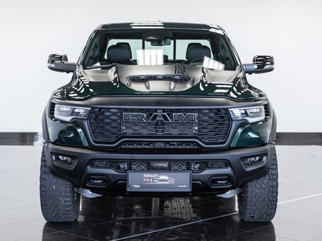 2026 Ram 1500 RHO V Рестайлинг, зелёный, 11840000 рублей, вид 3