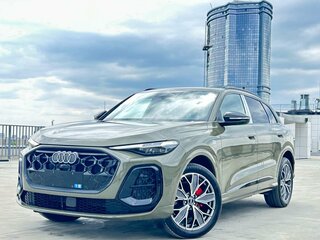 2026 Audi Q5 L III (GU), зелёный, 6090000 рублей, вид 1