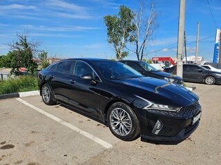 2021 Kia K5 III, чёрный, 2650000 рублей, вид 3