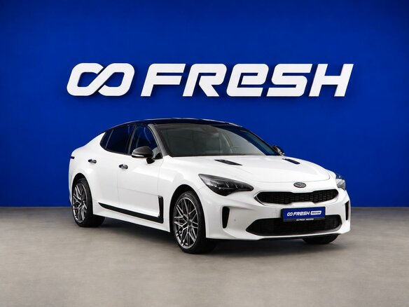 2021 Kia Stinger I Рестайлинг, белый, 2549077 рублей