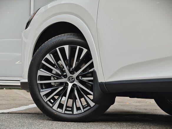 2024 Lexus RX 350 V, белый - вид 17