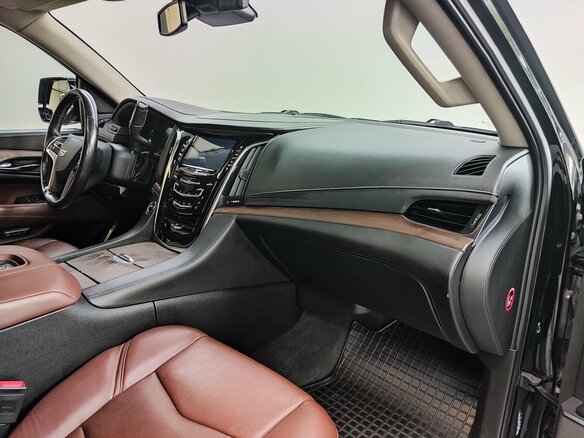 2016 Cadillac Escalade IV, чёрный, 4000000 рублей - вид 19