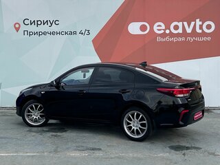 2017 Kia Rio IV, чёрный, 1290000 рублей, вид 4