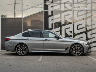 2020 BMW 5 серии 530i VII (G30/G31/G38) Рестайлинг, серый, 3700000 рублей, вид 5