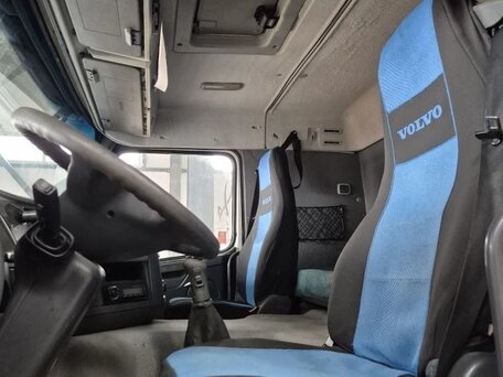 2012 Volvo FM, белый, 3300000 рублей, вид 4