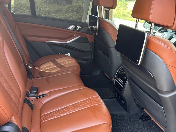 2019 BMW X7 30d I (G07), чёрный, 5200000 рублей - вид 12
