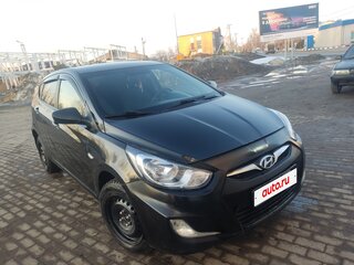 2011 Hyundai Solaris I, чёрный, 585000 рублей, вид 3