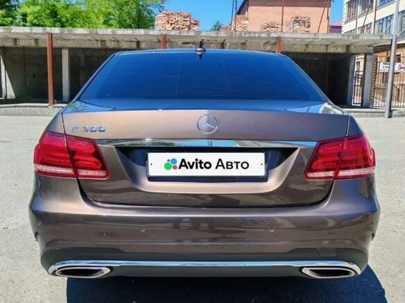 2014 Mercedes-Benz E-Класс 200 IV (W212, S212, C207) Рестайлинг, коричневый - вид 9