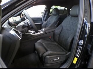 2026 BMW X6 40d III (G06) Рестайлинг, чёрный, 15500000 рублей, вид 4