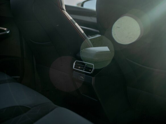 2025 Geely Cityray, серый, 2849990 рублей - вид 23