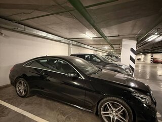 2013 Mercedes-Benz E-Класс 200 IV (W212, S212, C207) Рестайлинг, чёрный, 2700000 рублей, вид 3