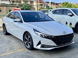 2022 Hyundai Elantra VII (CN7), белый, 1400000 рублей, вид 2