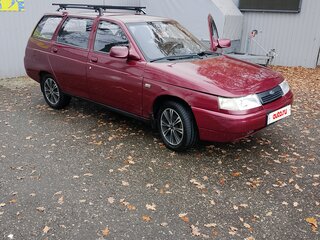 2004 Lada (ВАЗ) 2111, красный, 300000 рублей, вид 3