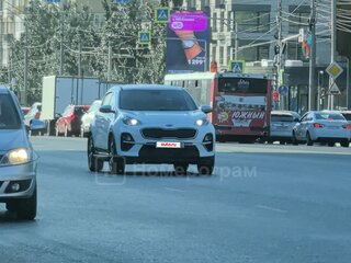 2018 Kia Sportage IV Рестайлинг, белый, 2400000 рублей, вид 1