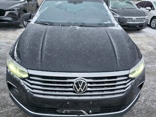 2023 Volkswagen Lavida III Рестайлинг, чёрный, 1540000 рублей, вид 1
