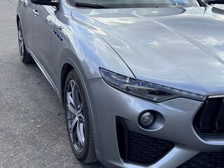 2021 Maserati Levante GT Hybrid I Рестайлинг, серый, 11350000 рублей, вид 1