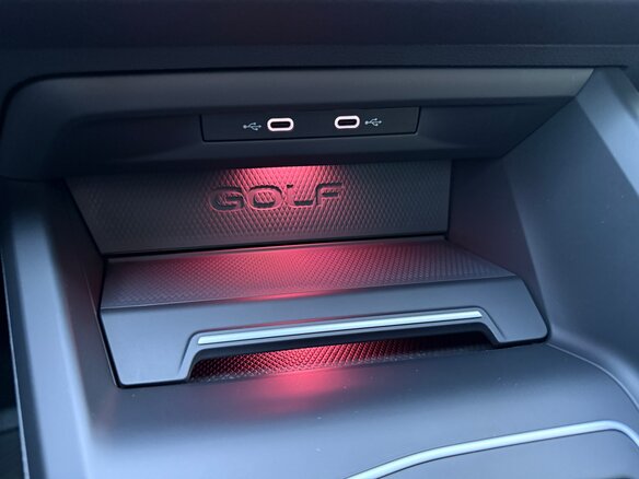 2021 Volkswagen Golf GTI VIII, серый, 3950000 рублей - вид 13