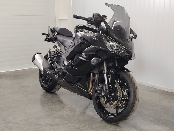 2020 Kawasaki Z 1000SX, чёрный, 1029000 рублей - вид 1