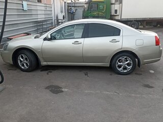 2006 Mitsubishi Galant IX Рестайлинг, бежевый, 650000 рублей, вид 4