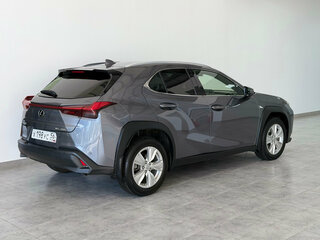 2019 Lexus UX 200 I, серый, 2450000 рублей, вид 5