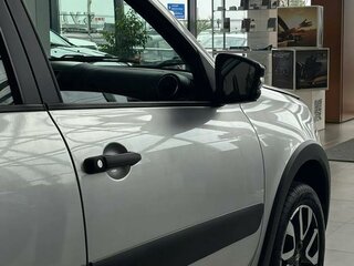 2026 Lada (ВАЗ) Granta Cross I Рестайлинг, серебристый, 1216000 рублей, вид 4