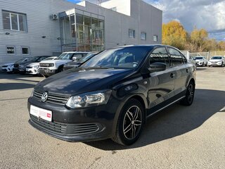 2011 Volkswagen Polo V, чёрный, 711360 рублей, вид 3