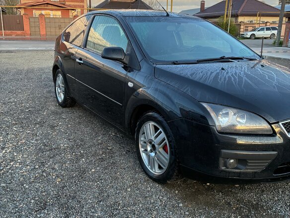 2007 Ford Focus II, чёрный, 400000 рублей - вид 1
