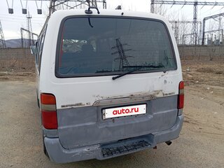 2003 Toyota HiAce H100, белый, 700000 рублей, вид 2