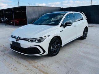 2022 Volkswagen Golf VIII, белый, 1800000 рублей, вид 1