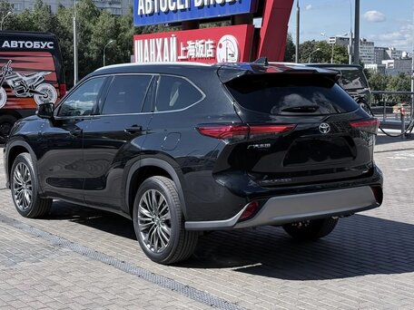 2026 Toyota Highlander IV (XU70), чёрный, 5199000 рублей, вид 4