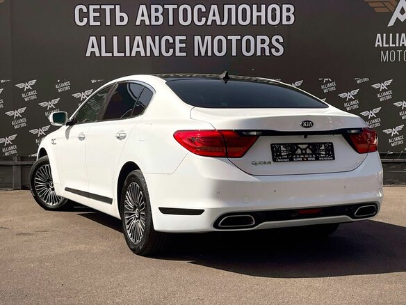 2013 Kia Quoris I, белый, 1415000 рублей - вид 4