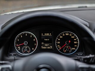2011 Volkswagen Tiguan I Рестайлинг, белый, 930000 рублей, вид 5