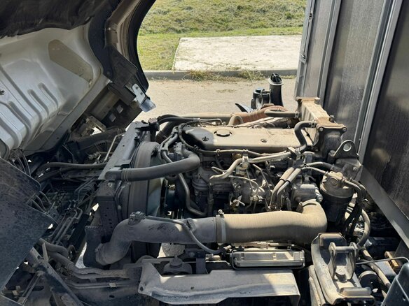 2013 Isuzu Elf (N-series), белый, 3750000 рублей - вид 29
