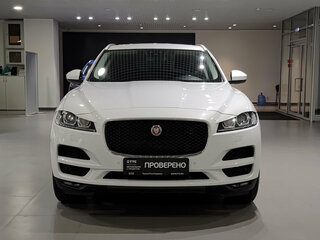 2017 Jaguar F-Pace I, белый, 2550000 рублей, вид 2