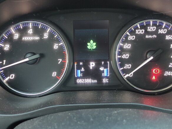 2022 Mitsubishi Outlander III Рестайлинг 3, белый, 2200000 рублей - вид 6