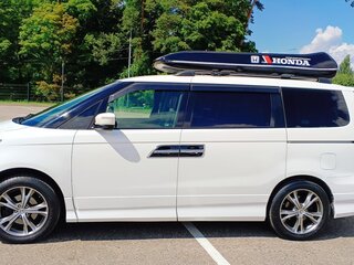 2008 Honda Elysion I Рестайлинг, белый, 1600000 рублей, вид 3