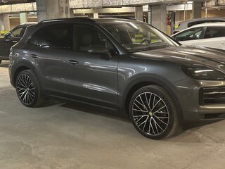 2023 Porsche Cayenne III Рестайлинг, серый, 15399000 рублей, вид 1