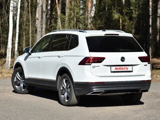 2020 Volkswagen Tiguan Allspace II, белый, 2170000 рублей, вид 4