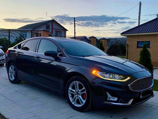 2017 Ford Fusion (North America) II Рестайлинг, серый, 1500000 рублей, вид 3