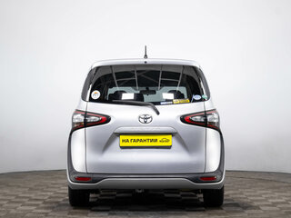 2016 Toyota Sienta II, серебристый, 1349000 рублей, вид 5