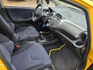 2008 Honda Jazz II, жёлтый, 515000 рублей, вид 5