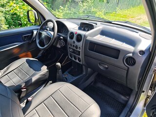 2008 Peugeot Partner II, серебристый, 550000 рублей, вид 5