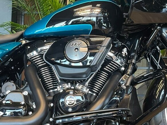 2026 Harley-Davidson Road Glide, зелёный, 4650000 рублей - вид 10