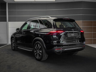 2026 Mercedes-Benz GLE 350 II (V167) Рестайлинг, чёрный, 11000000 рублей, вид 2