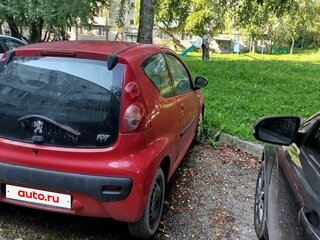 2007 Peugeot 107 I, красный, 280000 рублей, вид 3