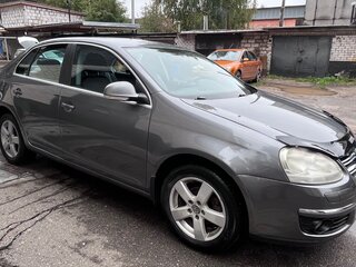 2008 Volkswagen Jetta V, серебристый, 755000 рублей, вид 2