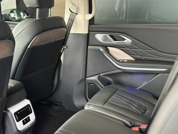 2025 Hongqi HS7 II, чёрный, 5200000 рублей - вид 18