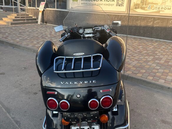2001 Honda Valkyrie 1500, чёрный, 700000 рублей - вид 10